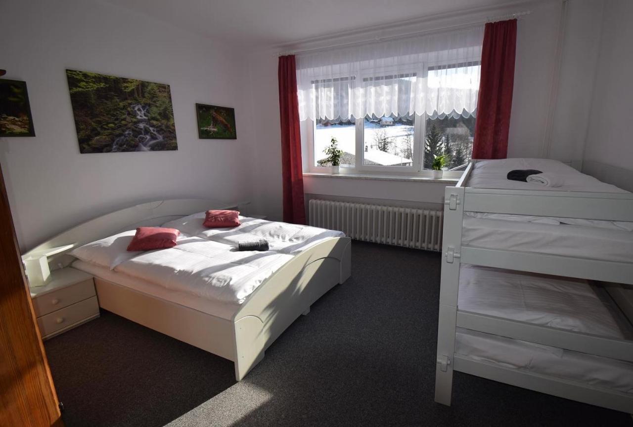Pension St. Moritz Železná Ruda 外观 照片