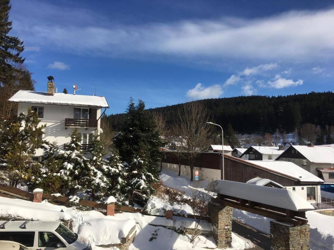 Pension St. Moritz Železná Ruda 外观 照片