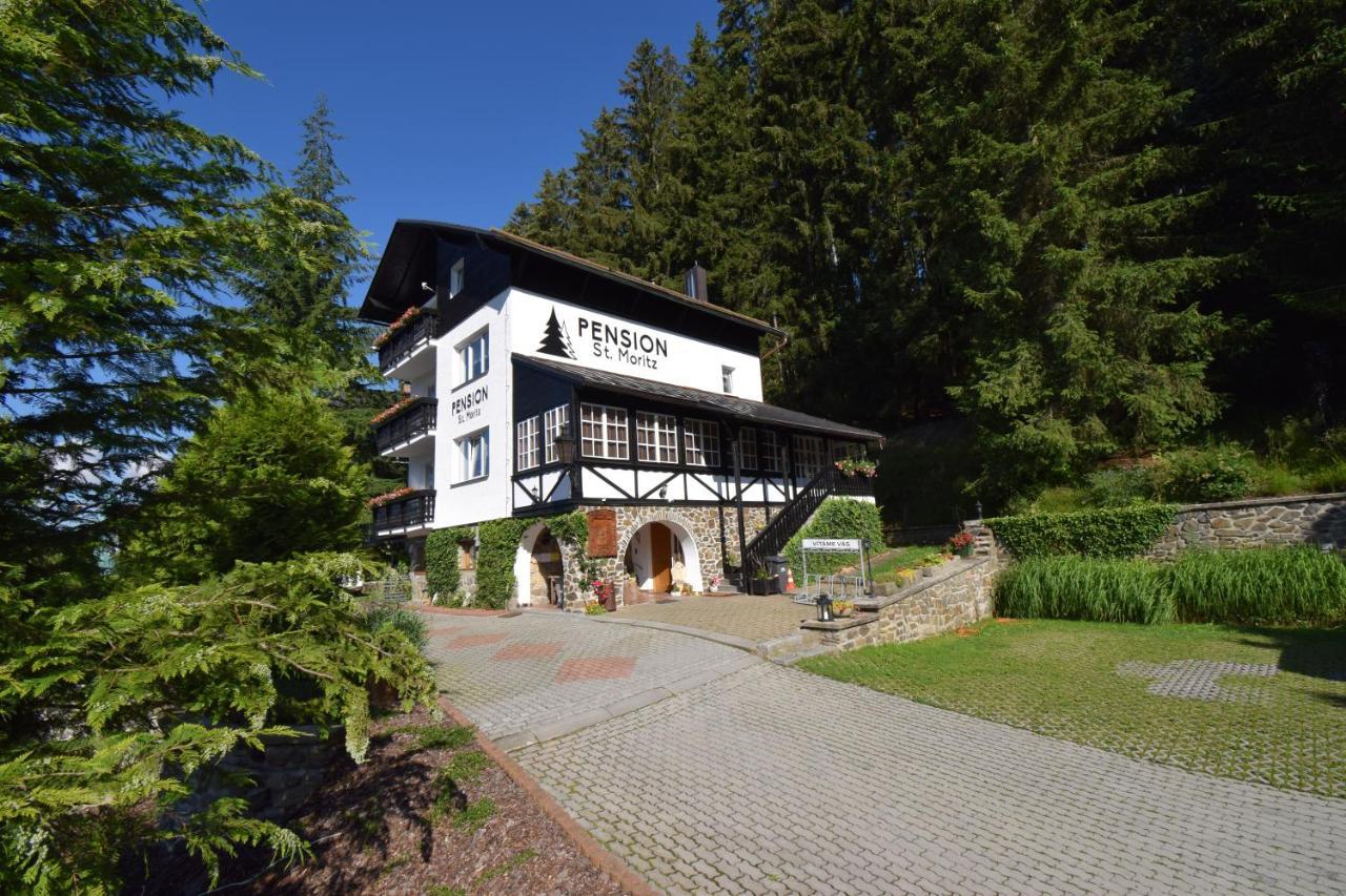 Pension St. Moritz Železná Ruda 外观 照片
